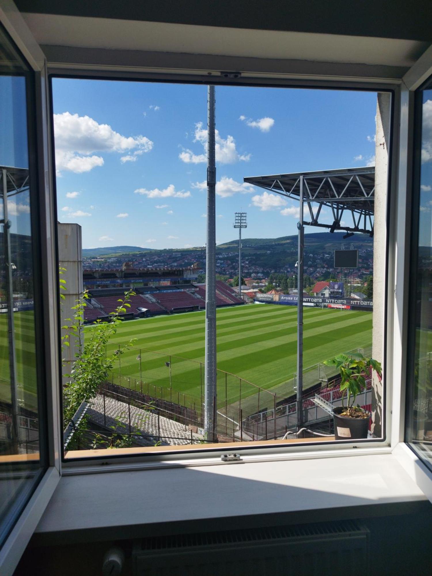 Central Nook With Stadium Vista Cluj-Napoca Ngoại thất bức ảnh